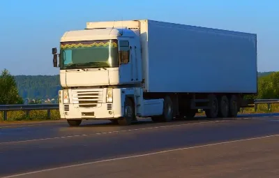 Ankara ile Bayraklı Arası Öğrenci Eşyası Taşıma